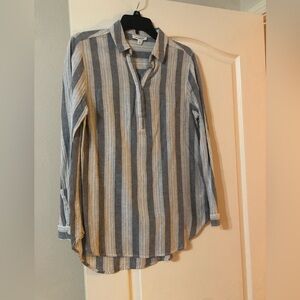 Beach lunch lounge Shirt women Gray/white striped blouse  long sleeve Size  S